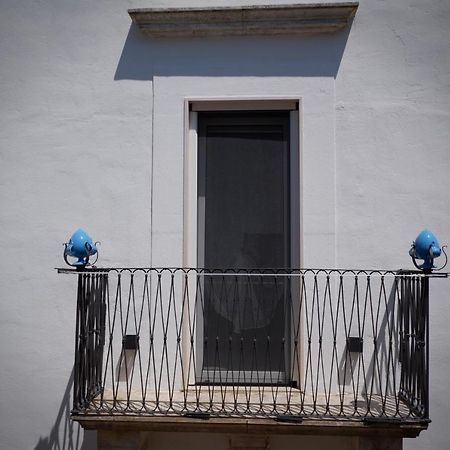La Suite Del Conte Ceglie Messapica Bagian luar foto